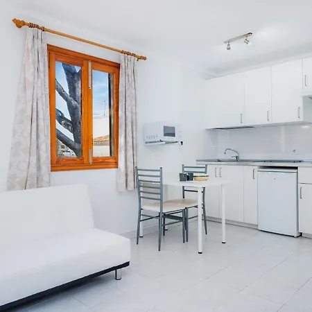 Apartment Mhm 4 *